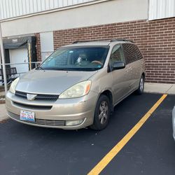 2004 Honda Odyssey