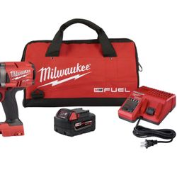 Milwaukee 2767-21B M18 FUEL 18V Lithium-Ion Brushless Cordless 1/2 in. Impact Wrench w/Friction Ring Kit w/One 5.0 Ah Battery and Bag Delivers Up to 1