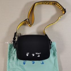 OFF-White 20ss logo crossbody bag