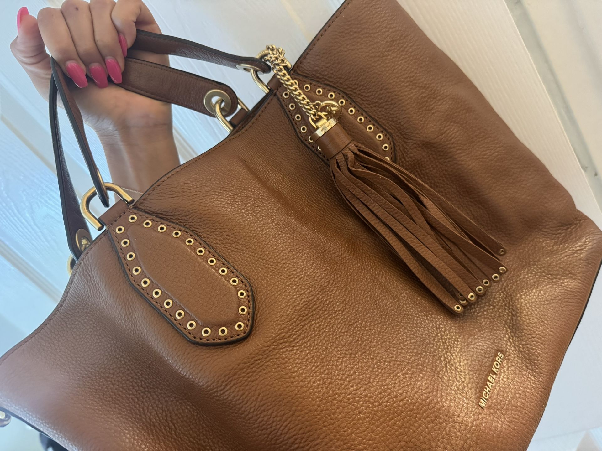 Micheal Kors Leather Bag
