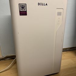 Della AC Unit
