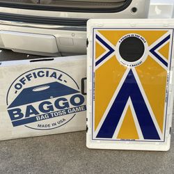 BAGGO Bag Toss Game - Excellent Condition 