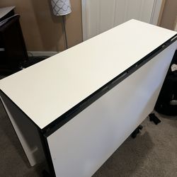 Foldable Crafting Table 