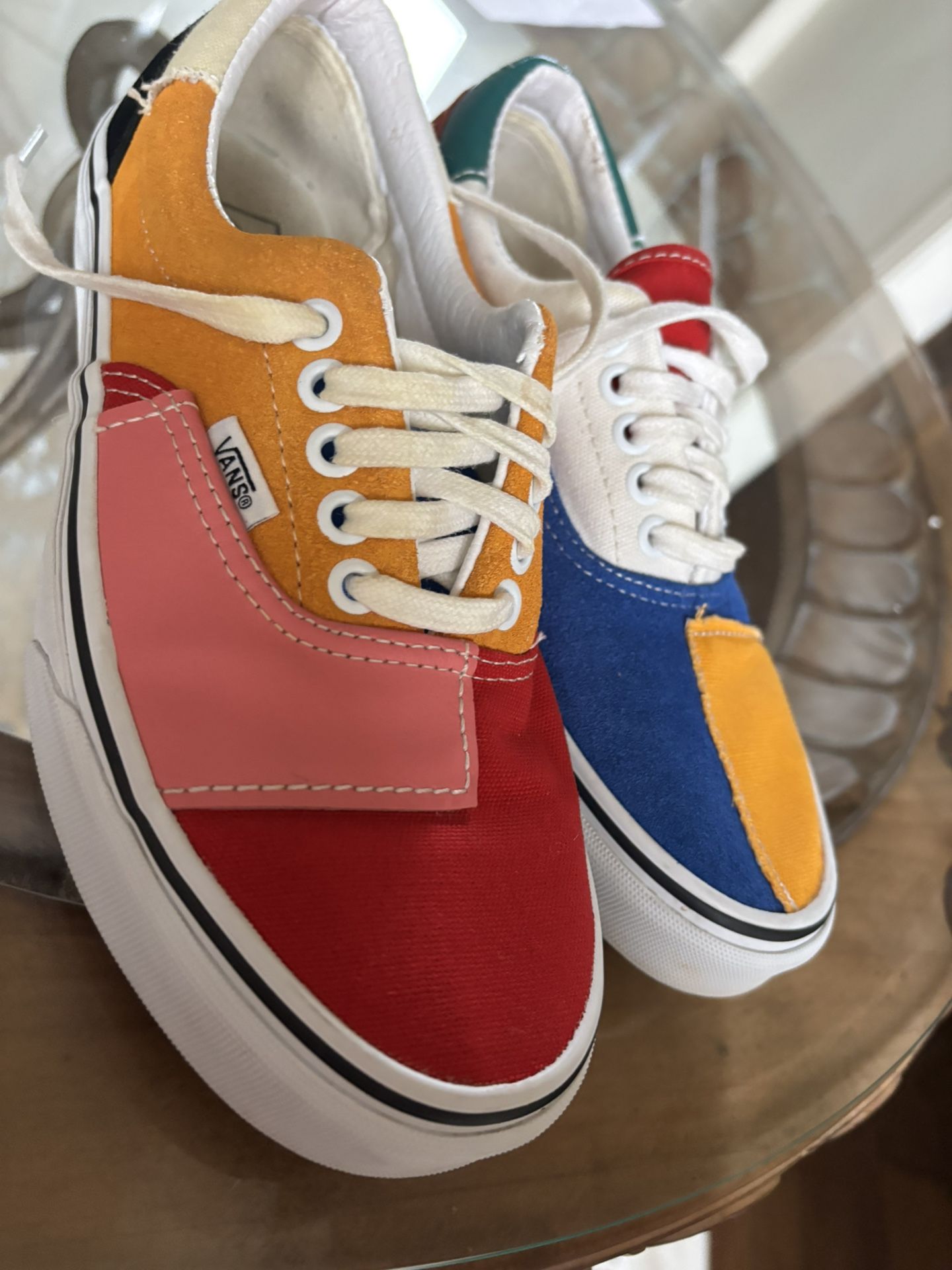 Rare Multicolored Vans Men’s 6.5 Women’s 8