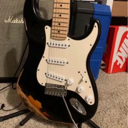 2009 Professional Relic American / USA Fender Stratocaster / Strat Electric Guitar - Stunning!