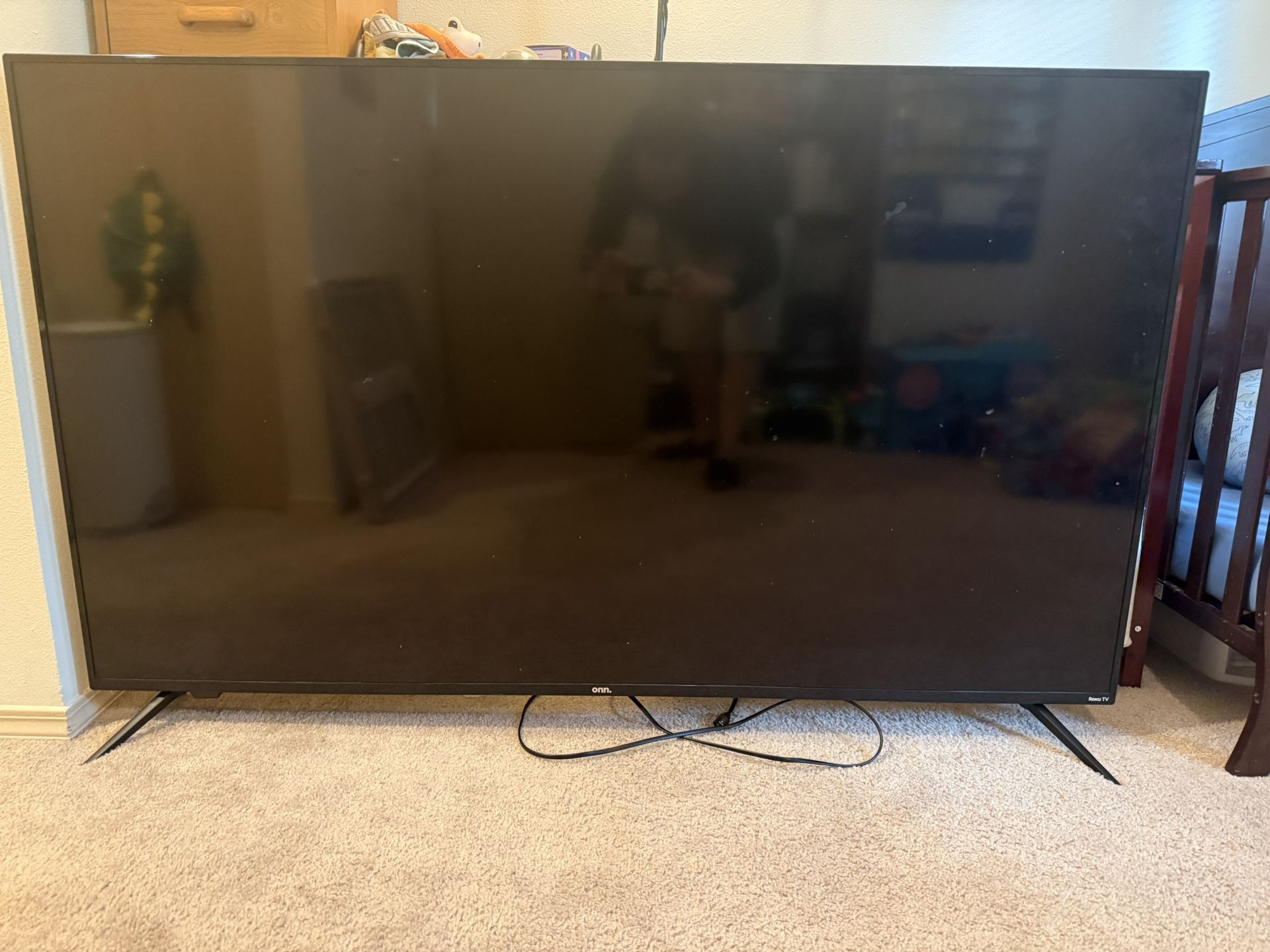 2020 70” ONN TV