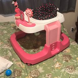 Minnie Mouse Walker 