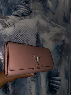 LOUIS VUITTON HANDBAG