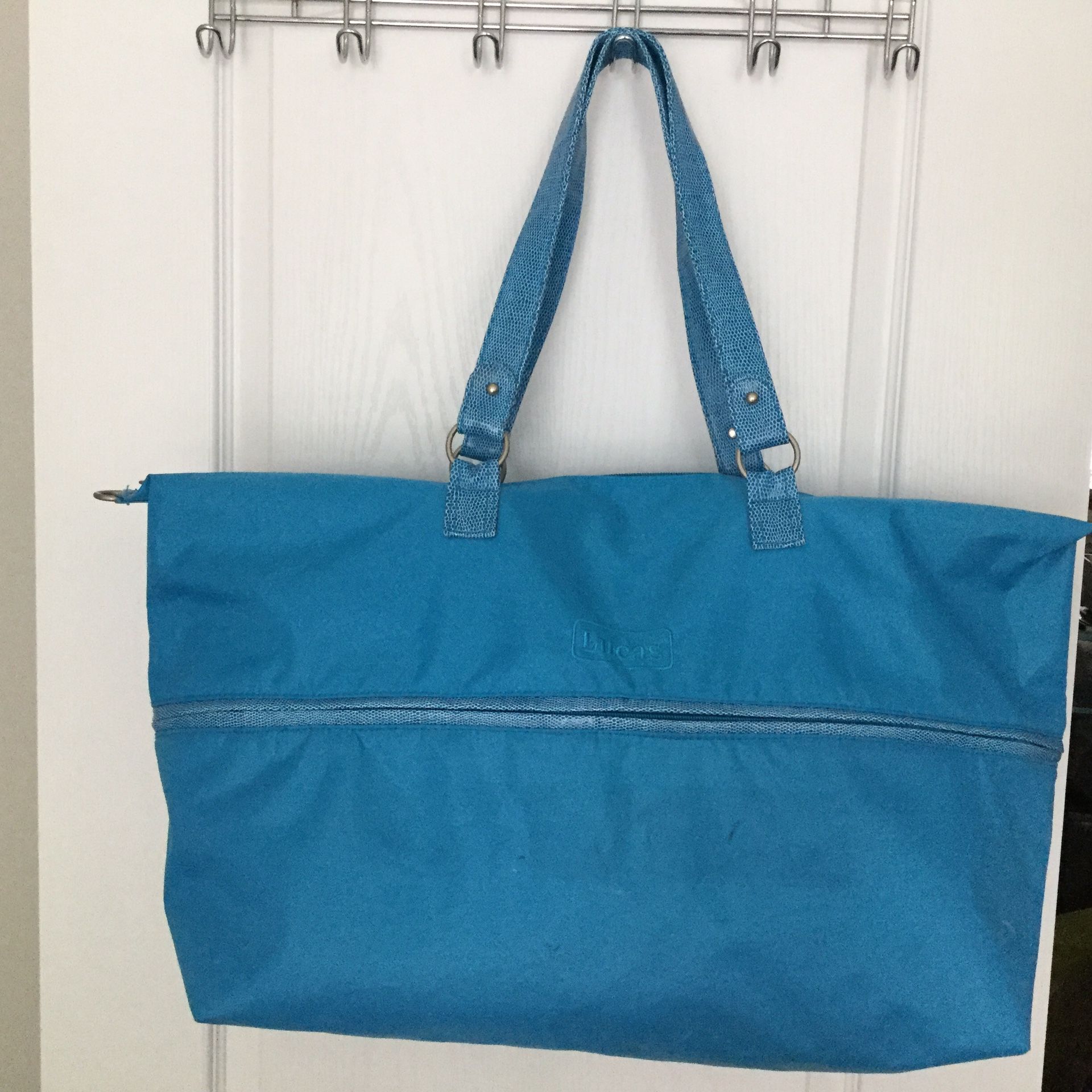 Lucas Expandable Luggage Bag - Turquoise Color