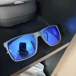 Iron Man (teal blue)