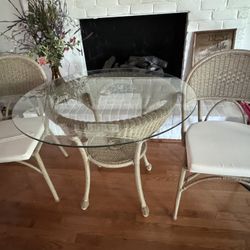 Wicker table And Chairs