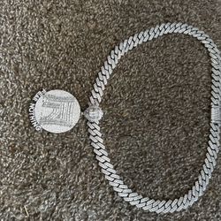 White Gold Fear Nothing Charm And Cuban Link Chain