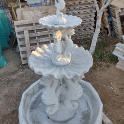 Seahorse Pool Water Fountain 