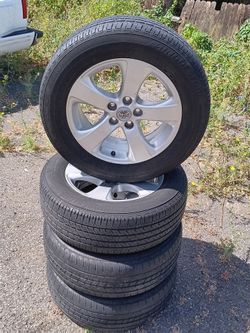 Toyota wheels and tires