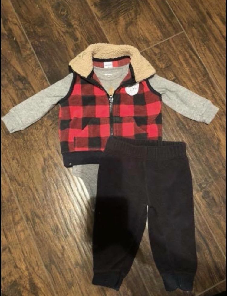 Carter’s baby clothes