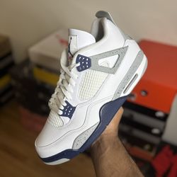 Jordan 4 ‘Midnight Navy’