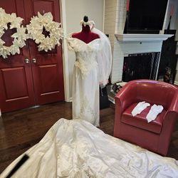 Wedding Gown with Headpiece