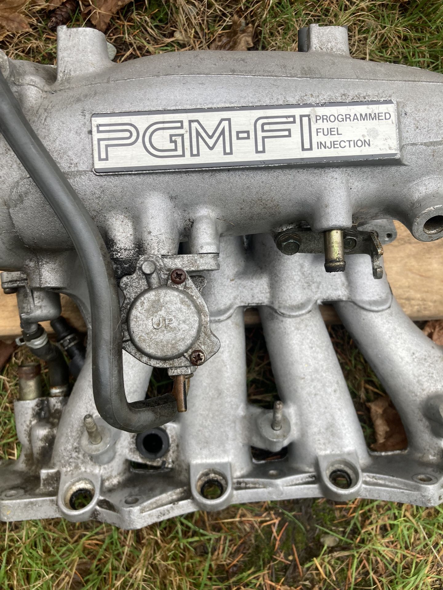 90-93 Intake Manifold