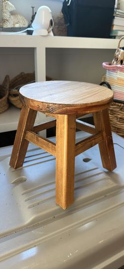 Stool