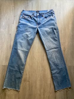 TRUE RELIGION RICKY BIG T FLAP RELAXED STRAIGHT 700051 JEANS 36 X 31 Distressed