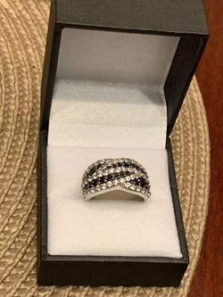 Woman’s ring size 7 925 with CZ