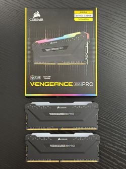 CORSAIR - VENGEANCE RGB PRO 32GB (2x16GB) DDR4 3600MHz C18