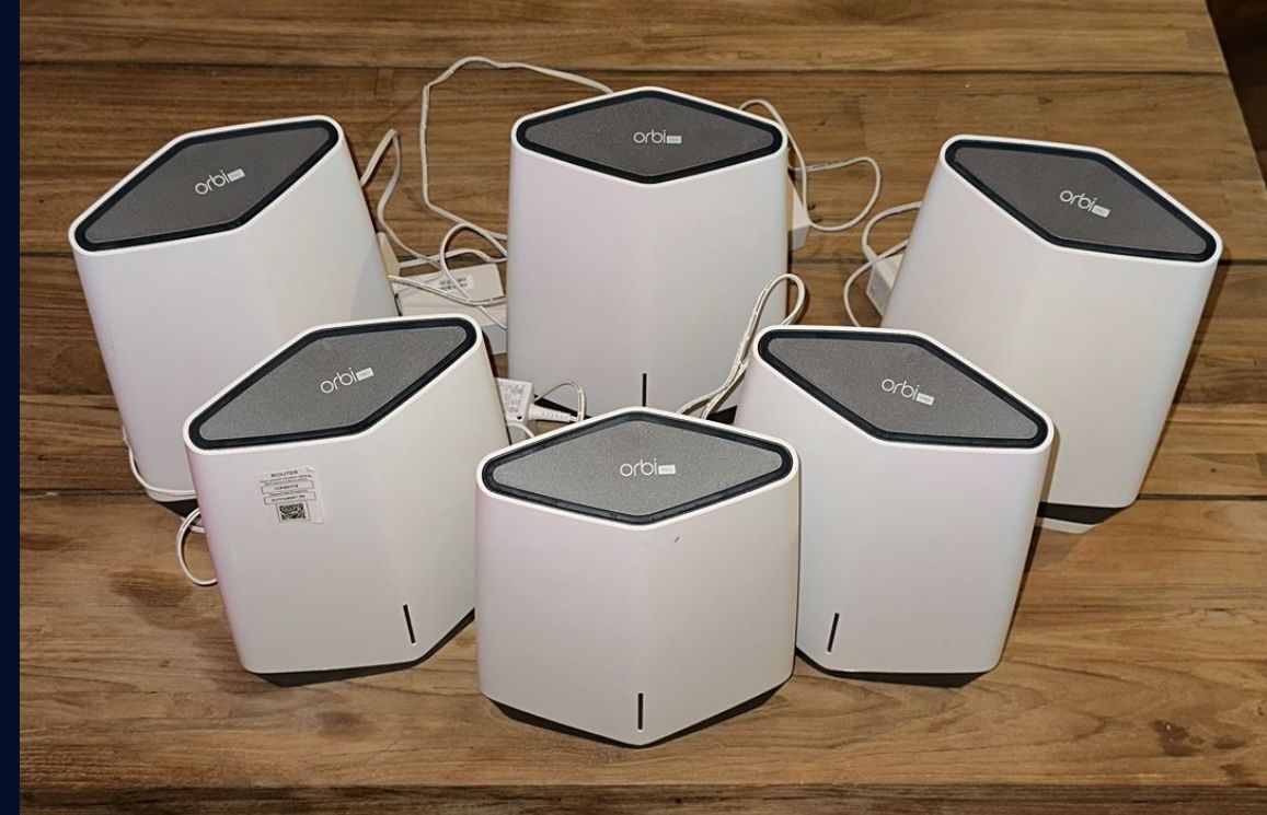 SXK80 — Orbi Pro AX6000 WiFi 6 Tri-Band WiFi System  (6 Pieces)