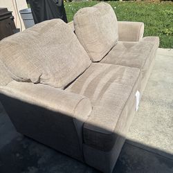 Living Spaces Sofa/Loveseat
