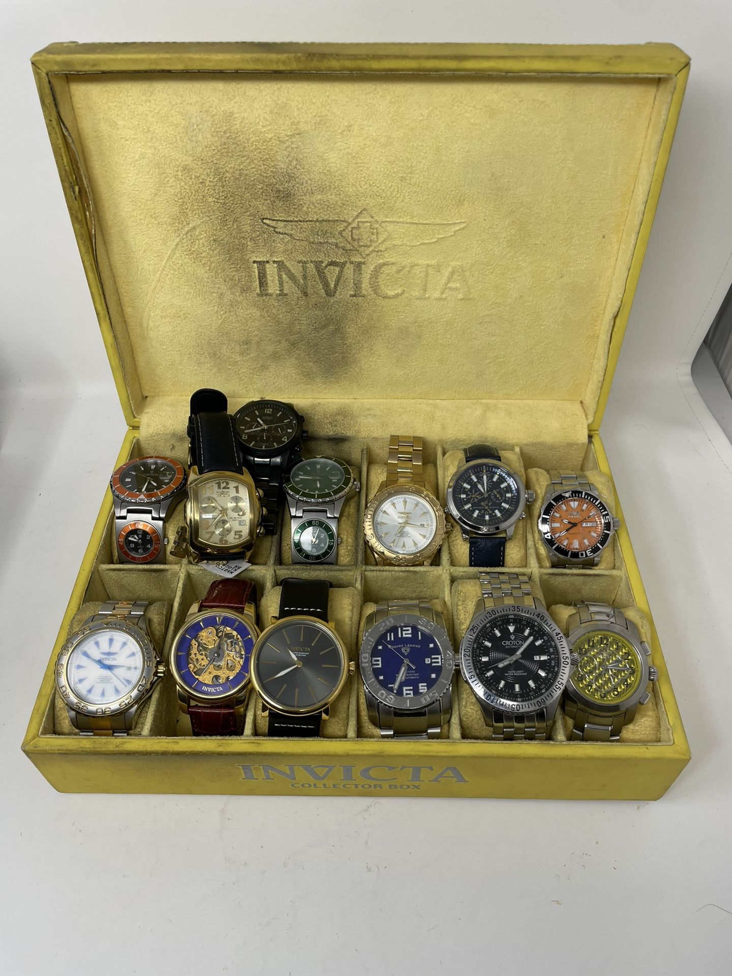 Lot of Watches 