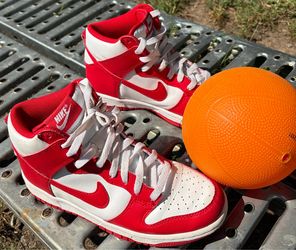 Kid sneakers