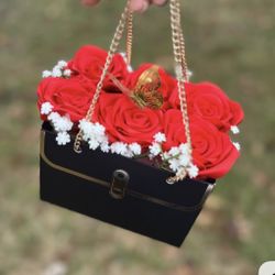 Mini Purse Flower Bouquets For Mother’s Day 