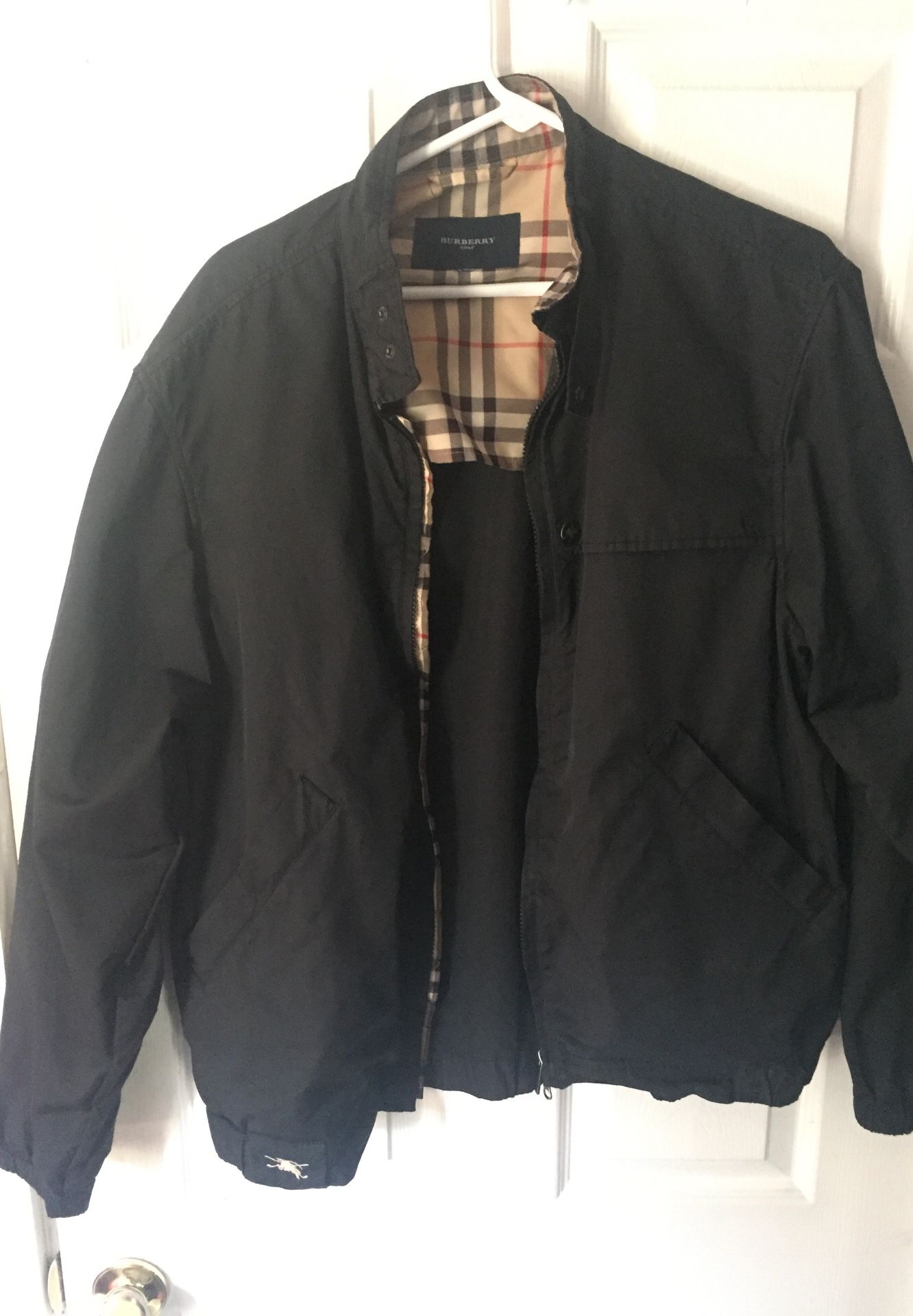 Lg Men’s Burberrry vintage winter jacket