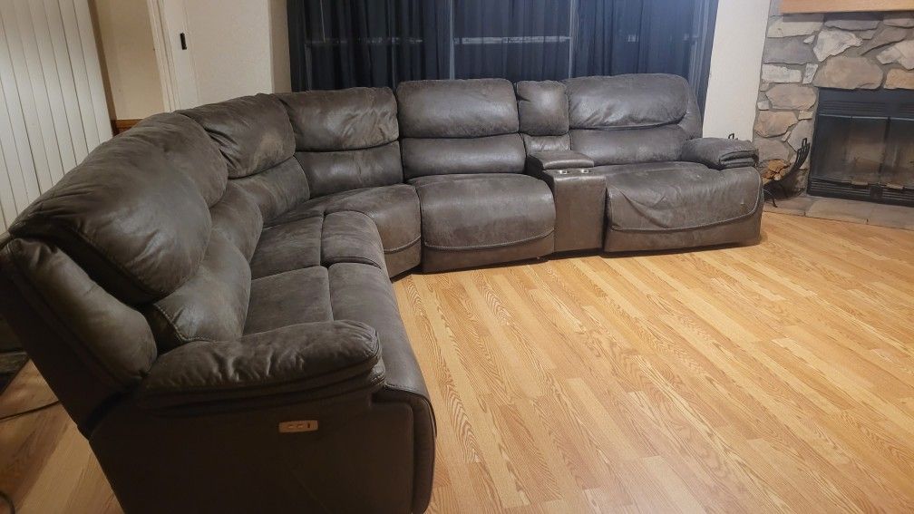  6-Piece TRIPLE Power Reclining Modular Sectional with Console

