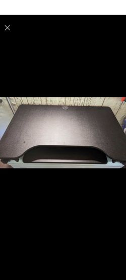 Adjustable Height Standing Desktop