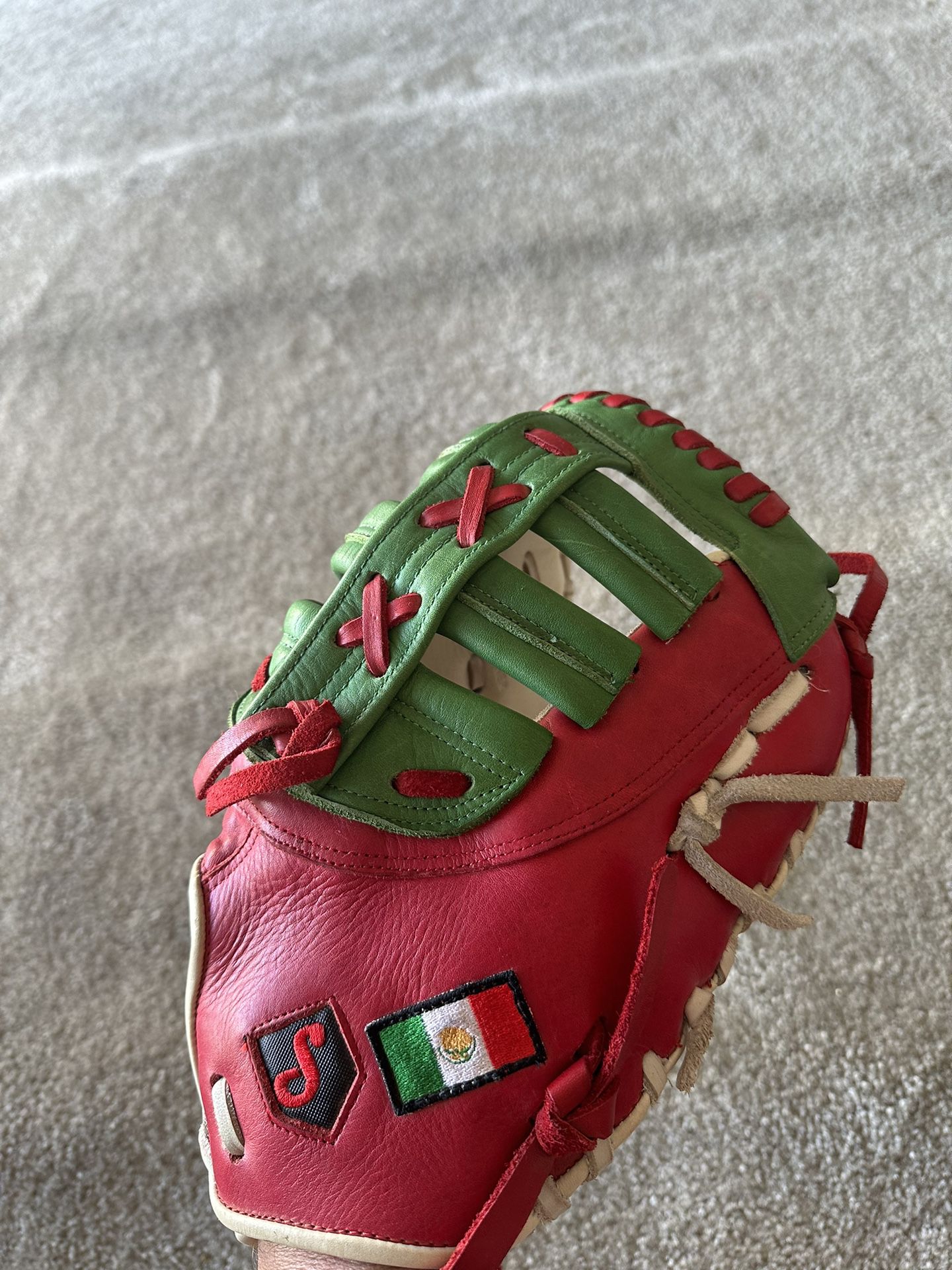 Soto 1st Base Glove (right Handed) 