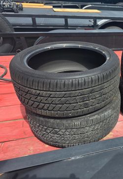 2 Pcs 245 40 RF 18 Tires Bridgestone Driveguard
