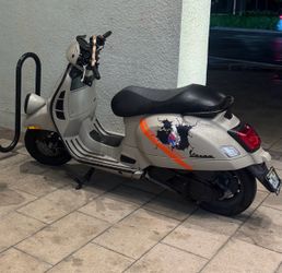 Vespa 2025 gtv 300