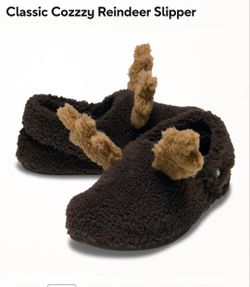 New Crocs Reindeer Slippers 