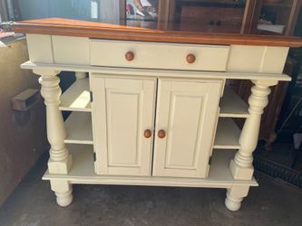 Kitchen Island