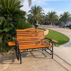 Swing Chair Bench Black Or Green ? $300 If New 1/2 Off 