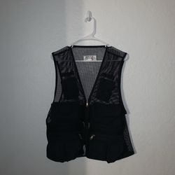 Men’s Vest Size Large