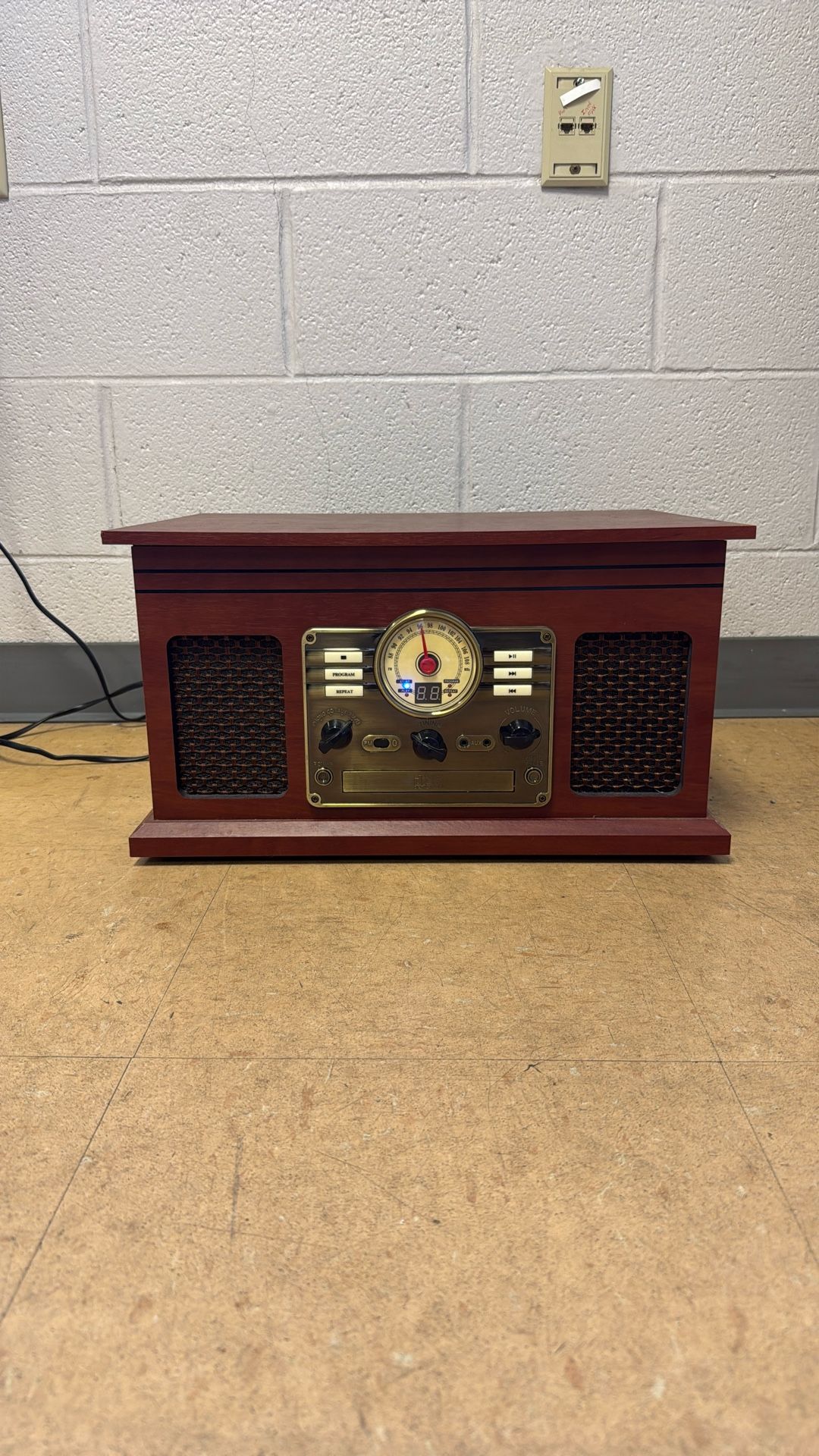 Wooden Bluetooth Turntable Speaker System