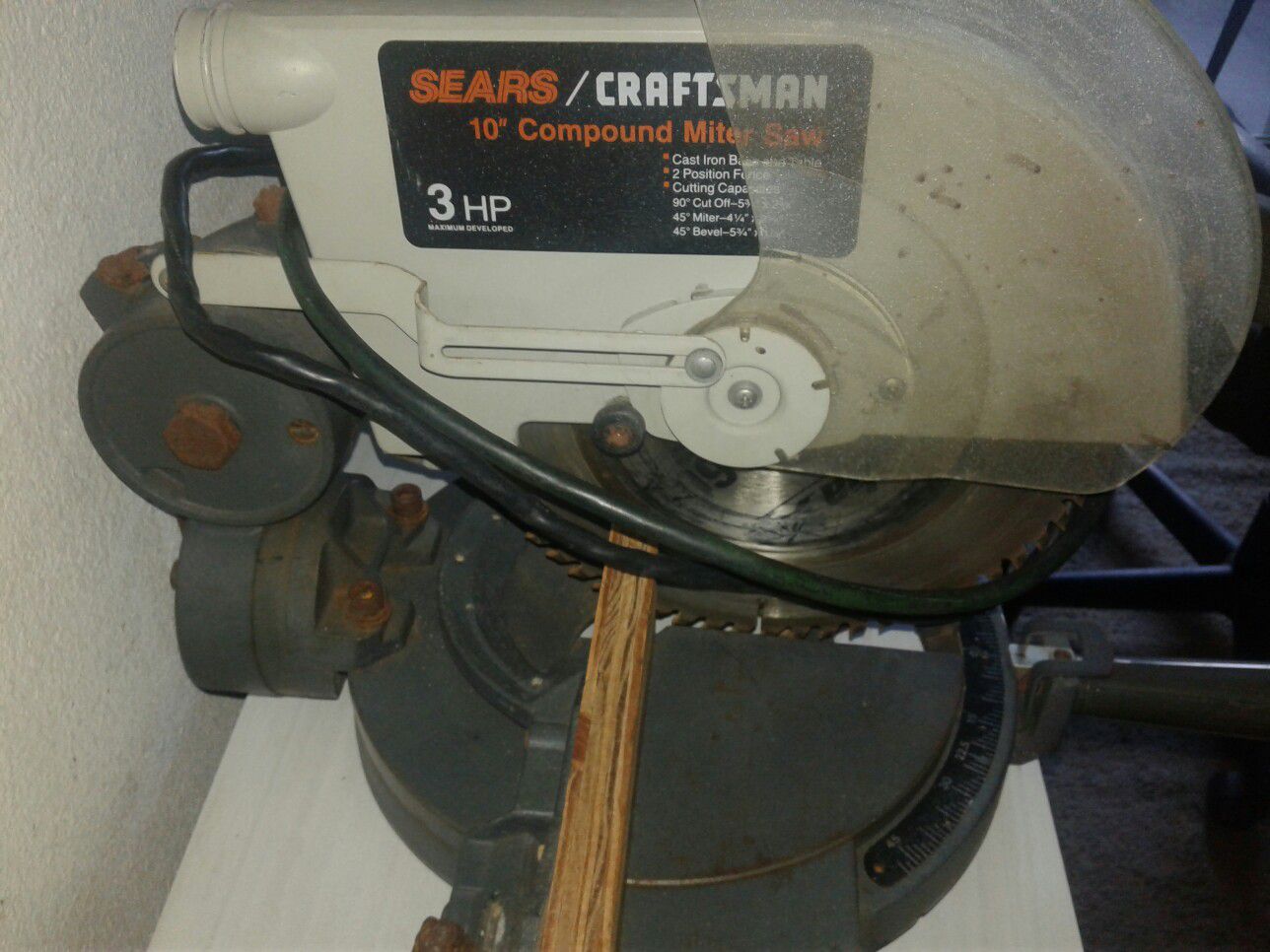 Sears / Craftsman 10-inch compound miter saw 3 hp