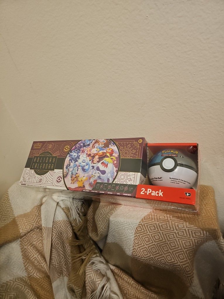Pokemon Holiday Calendar Plus Poke Ball!
