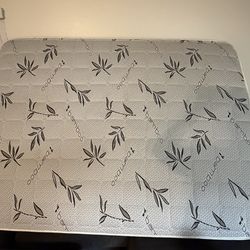 Queen size bamboo mattress