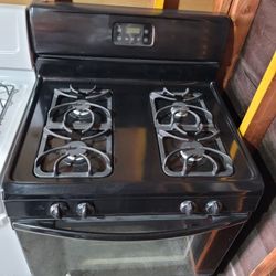 Black Frigidaire 4 Burner Apartment Size Gas Stove 30" Wide 