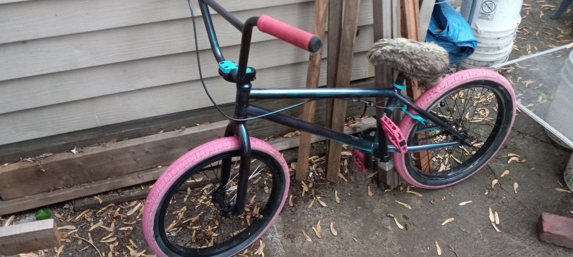 20in BMX Bike With Real Pink Tires and Real Fur Seat!