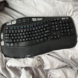 Logitech K350 (no receiver)