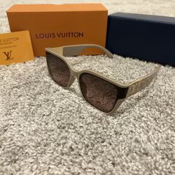 LV Tan Women Sunglasses