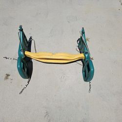 Kidkraft 2 Person Glider Swing *Pick-up In Great Bridge*